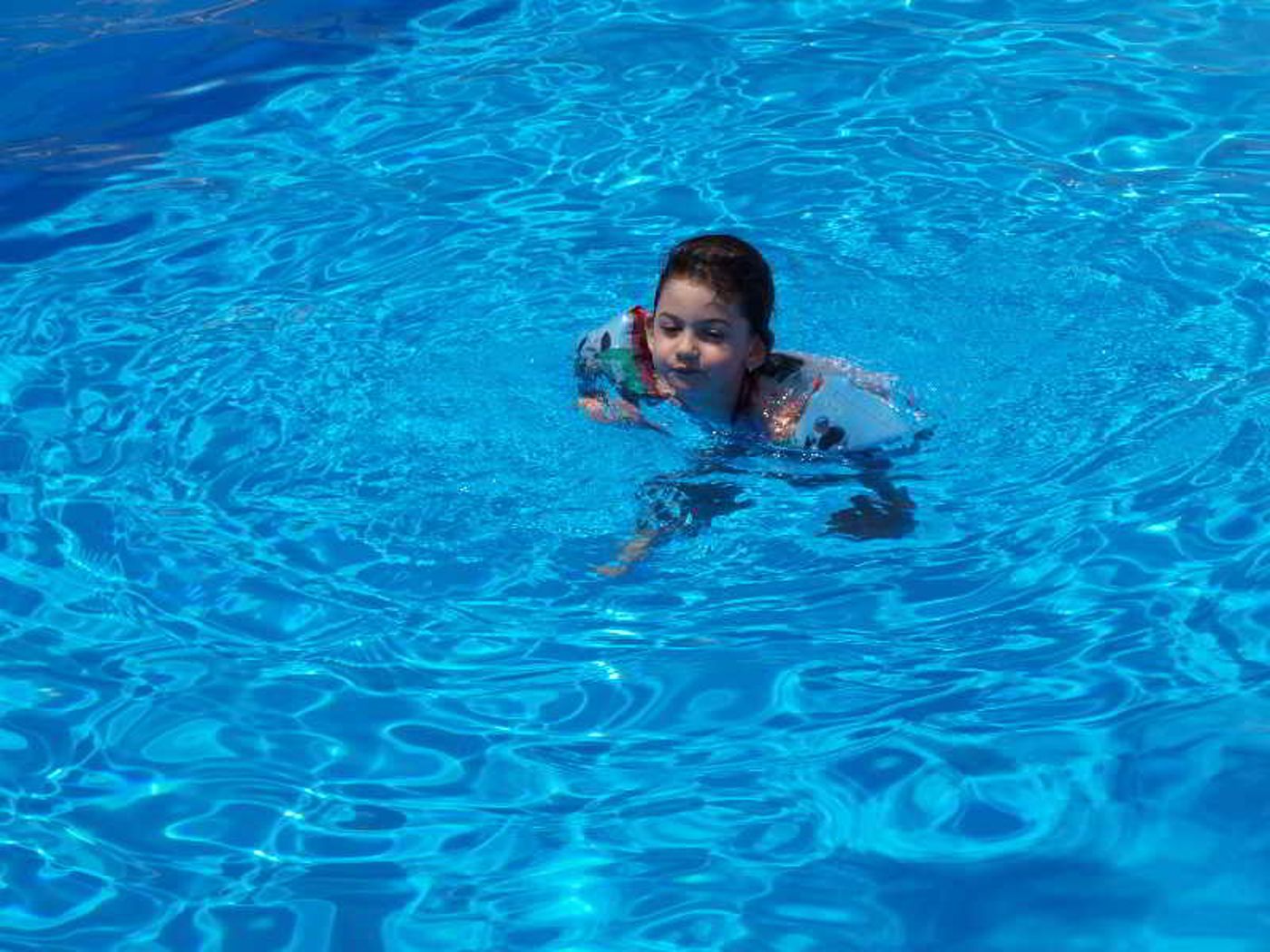 Fouxia-Apartments-and-Studios-Pool-27