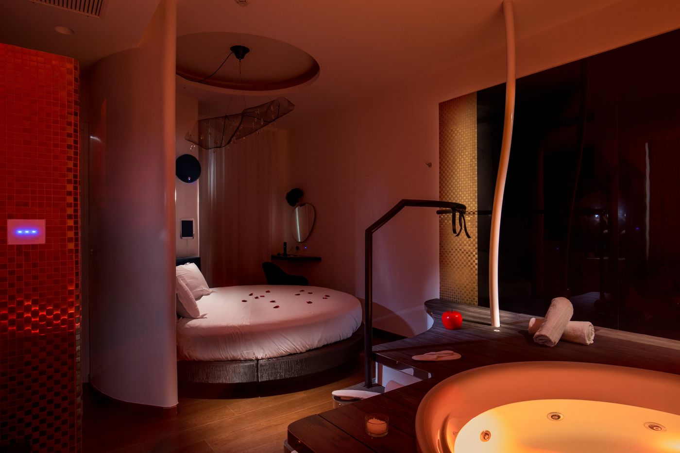 SuiteSistina-For-Brave-Lovers-Room-44