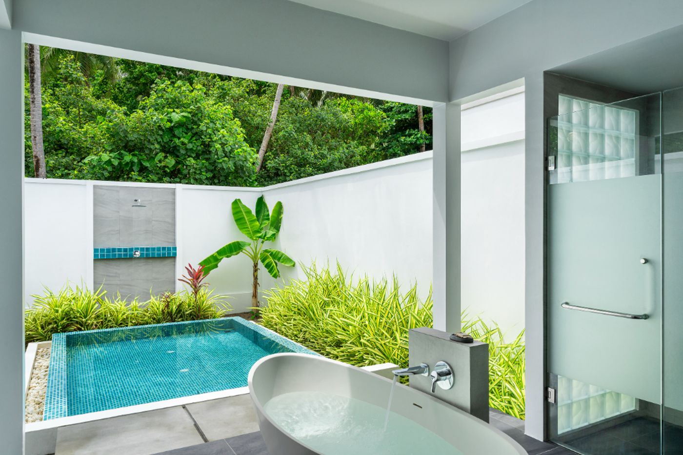 Niva Dhigali Maldives 12.03