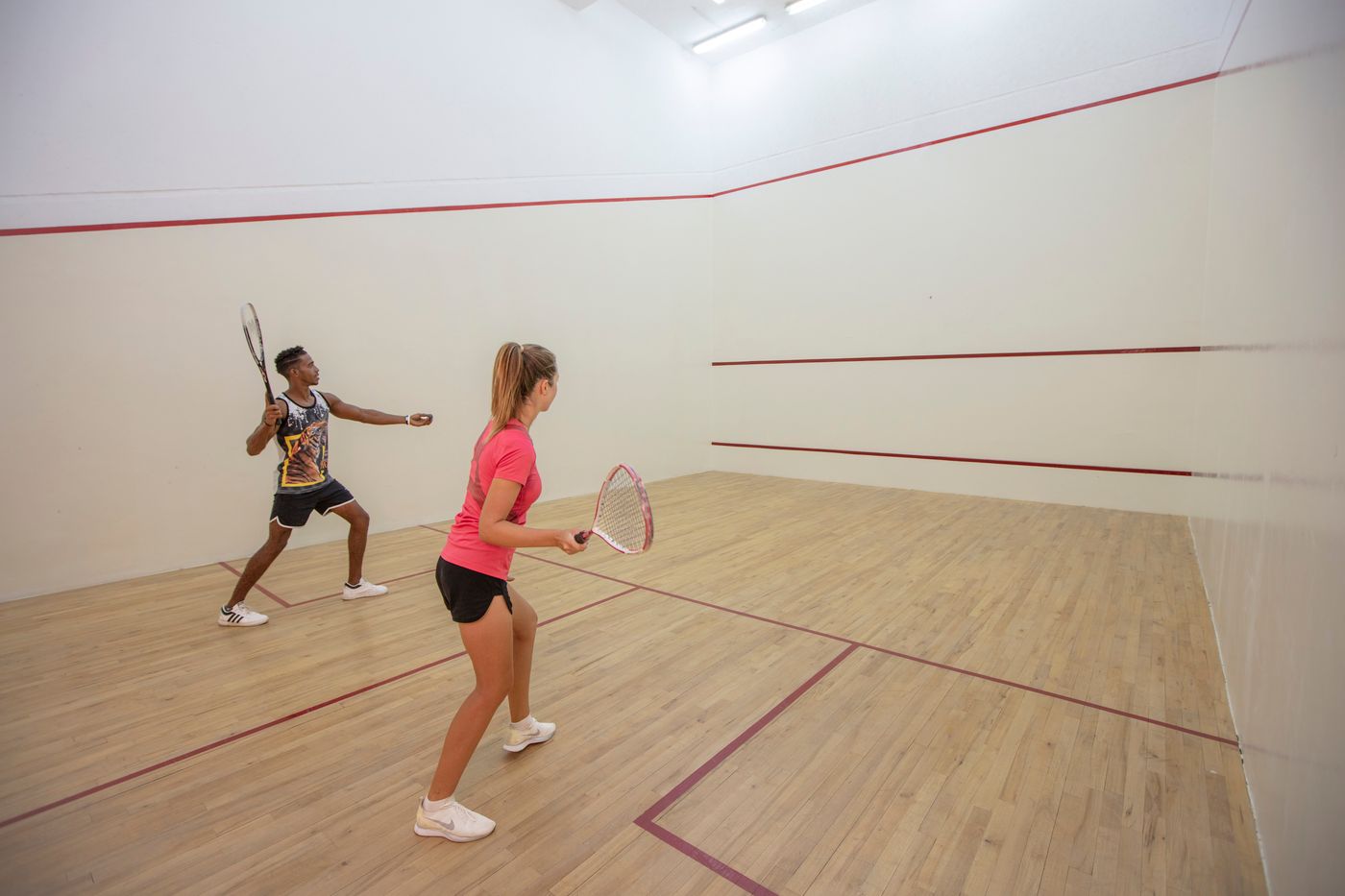 Jaz-Makadi-Oasis-resort---Club-Sports-and-Entertainment-36