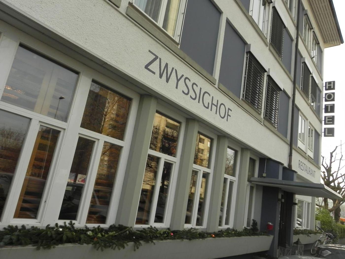 Zys Hotel-Switzerland-WETTINGEN-General view-4
