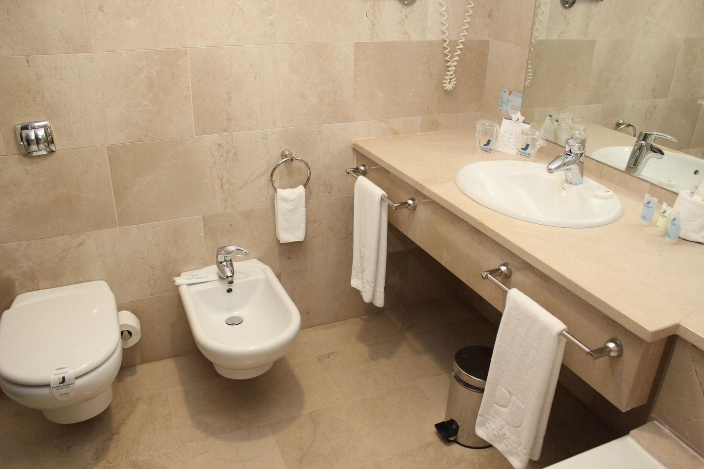 Puerto-Juan-Montiel-Spa-and-Base-N----utica-Room-39