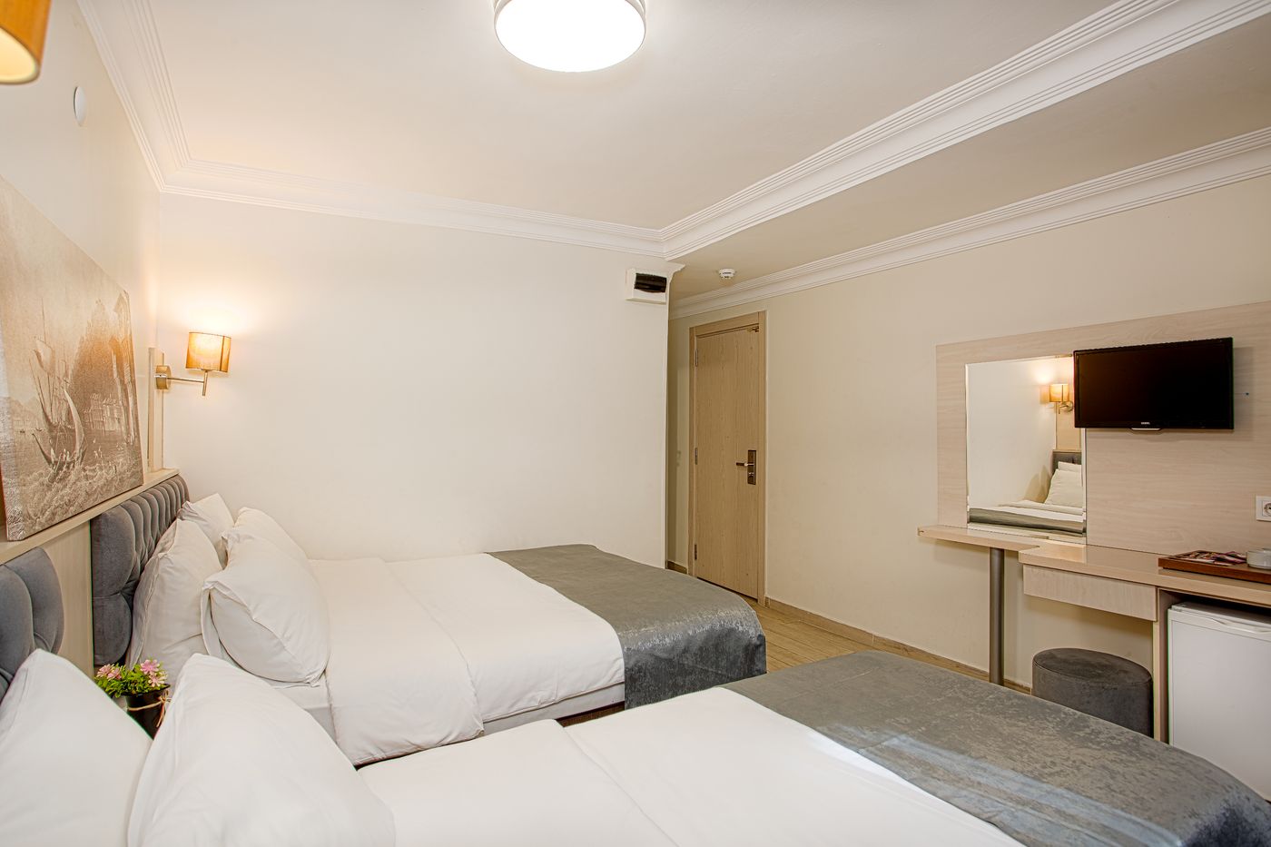 Sim-Hotel-Istanbul-Room-21