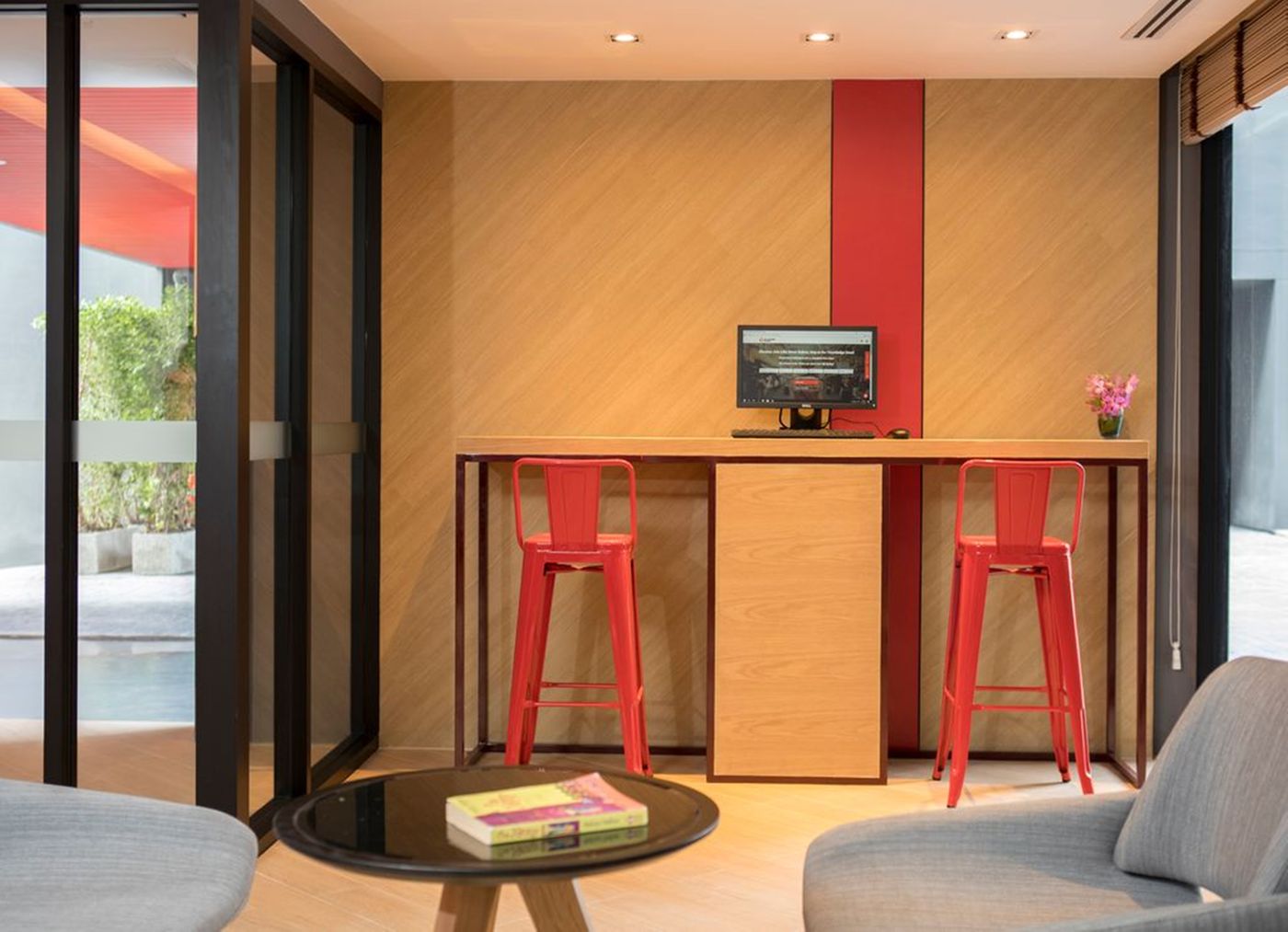 Travelodge Sukhumvit 11-Thailand-WATTANA-Lobby-6