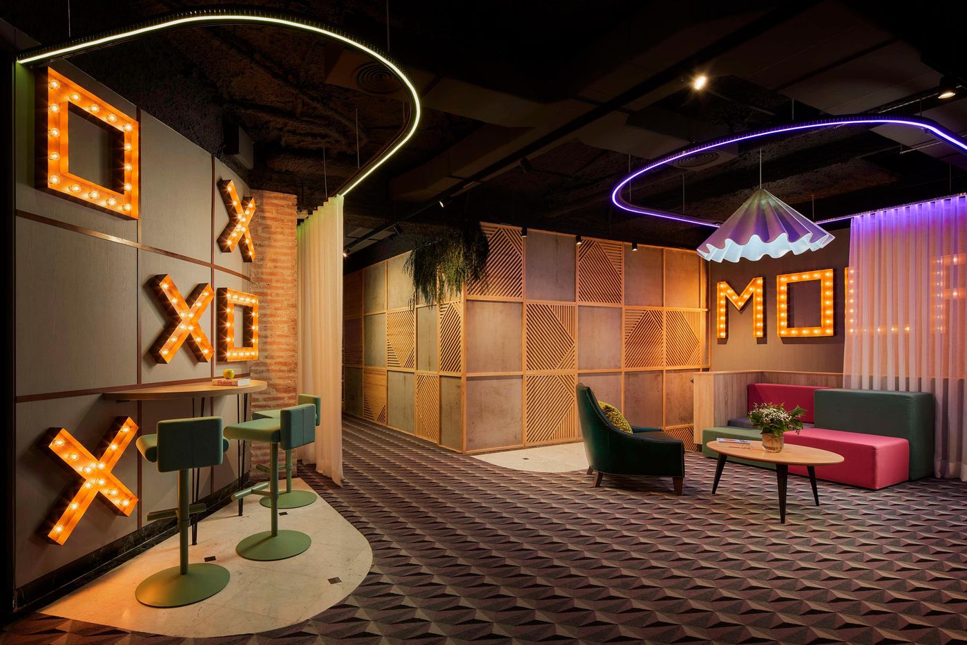 Avani-Alonso-Martinez-Madrid-Hotel-Lobby-26