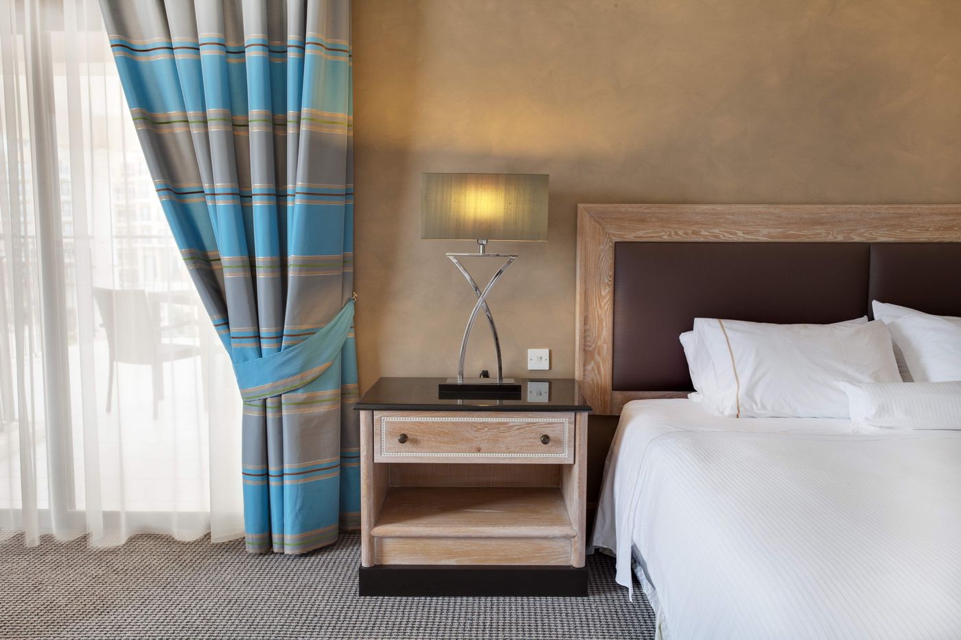 The-Westin-Dragonara-Resort-Room-48