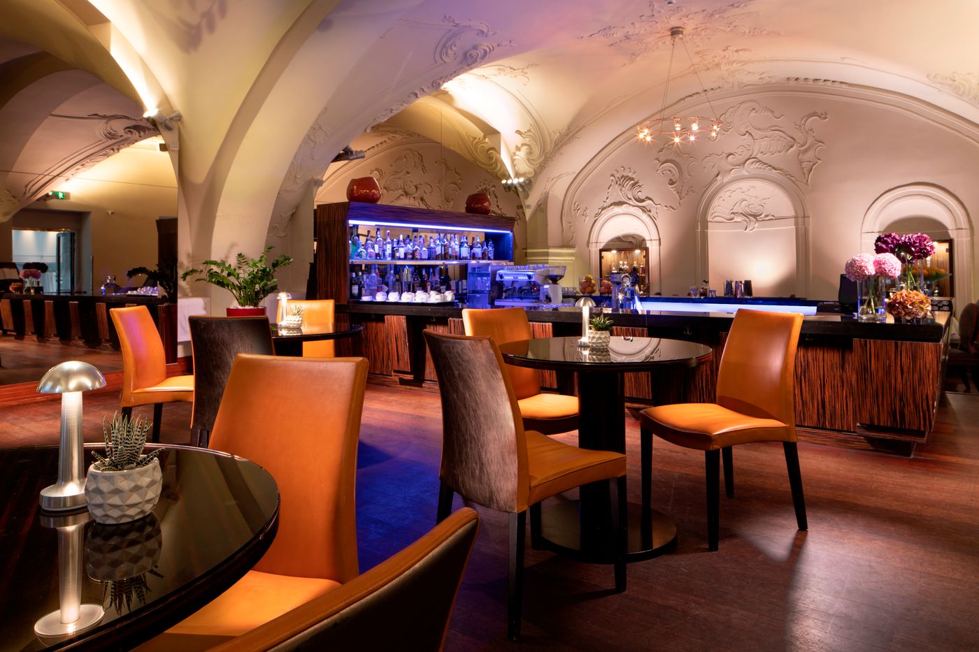 The-Grand-Mark-Prague-Bar-13