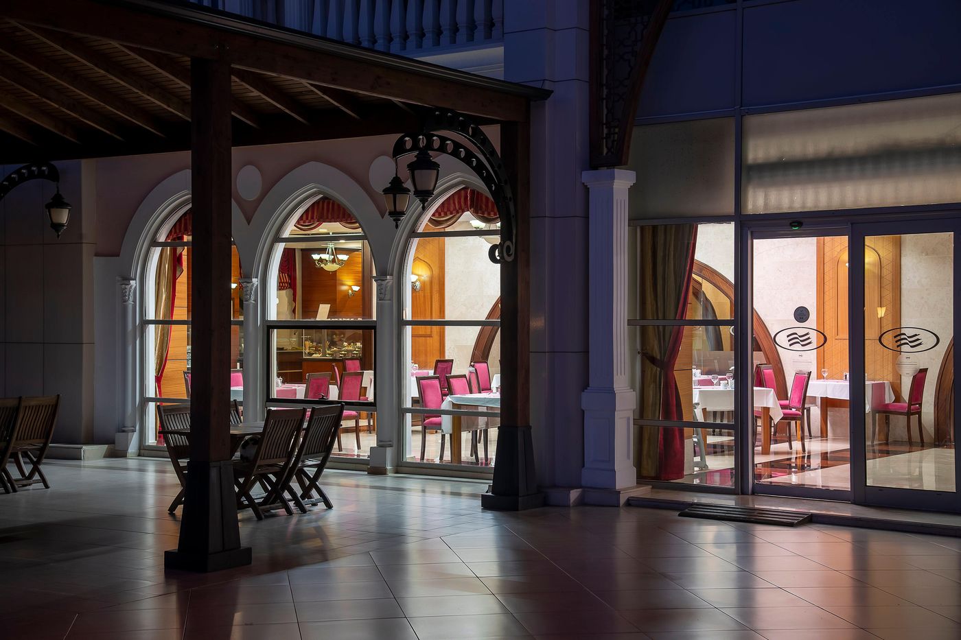 Crowne-Plaza-Antalya-Restaurant-63