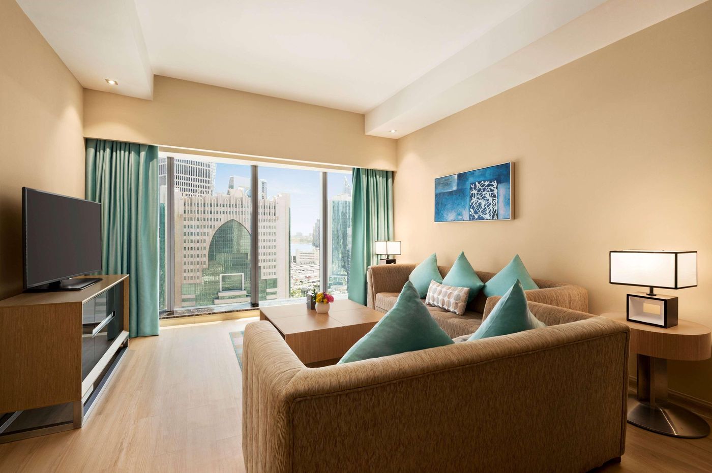 Wyndham-Doha-West-Bay-Room-25