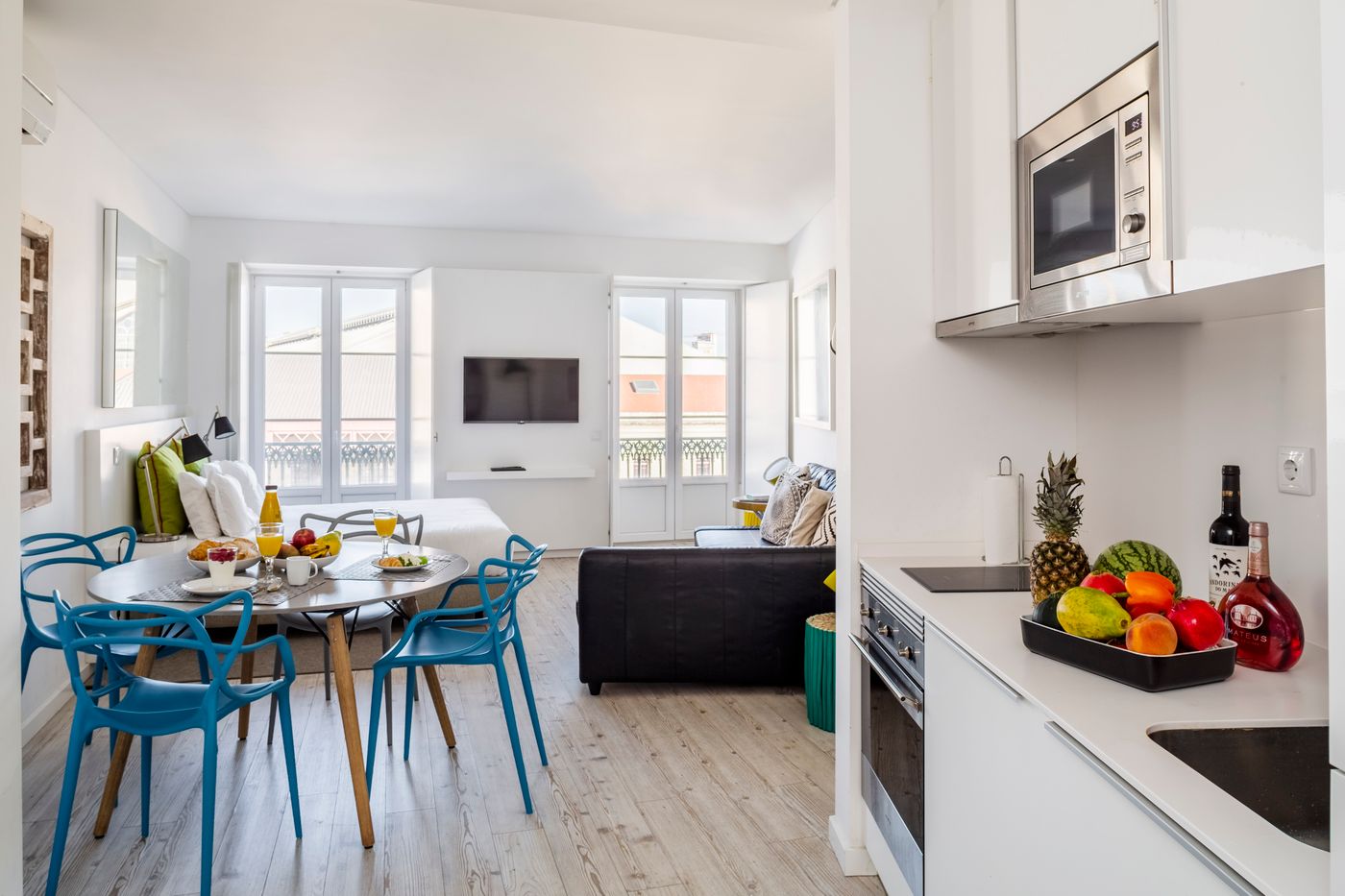 Hello-Lisbon-Rossio-Room-7