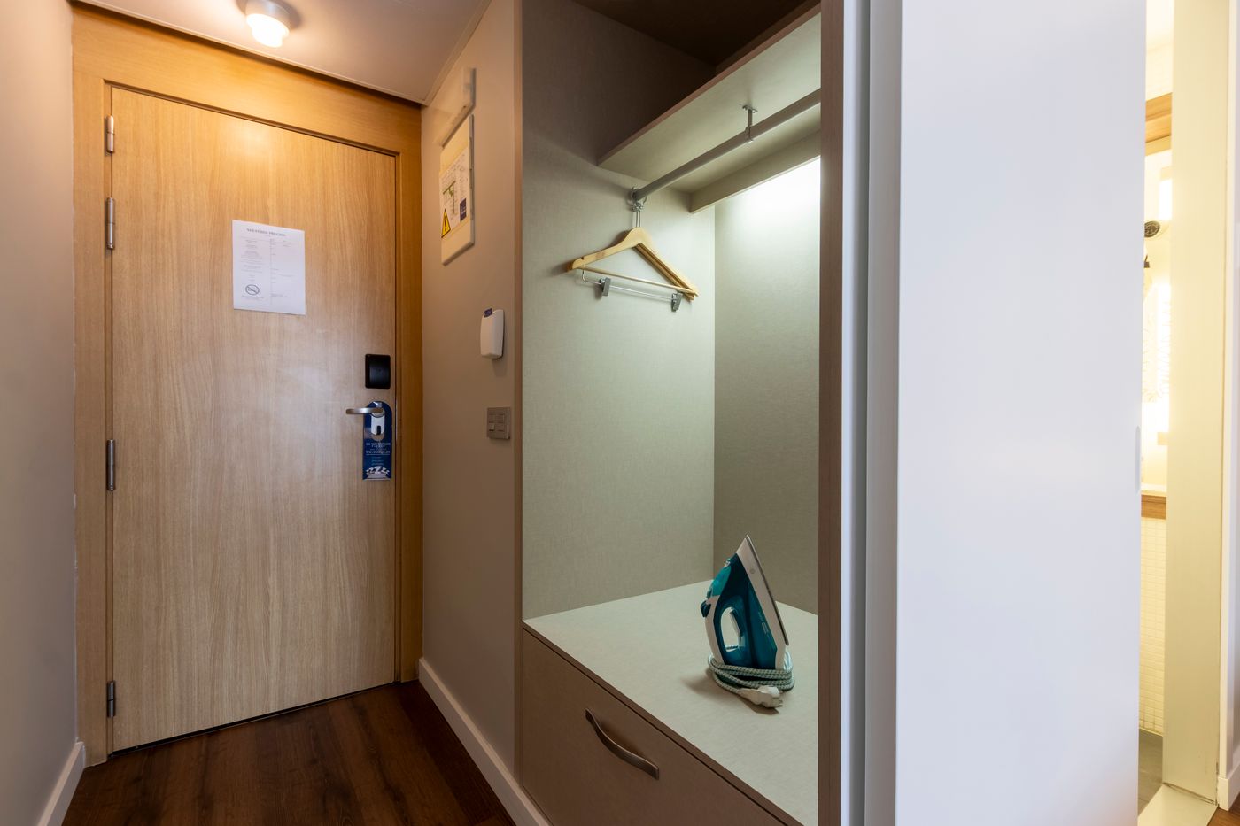 Travelodge-Malaga-Aeropuerto-Room-44