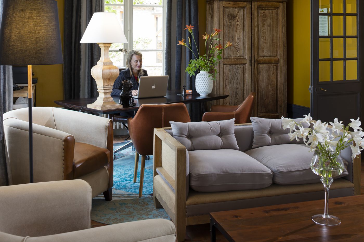 Contact Hotel Le Savigny & Spa - France - VILLEFRANCHE-SUR-SAONE - Lobby - 5