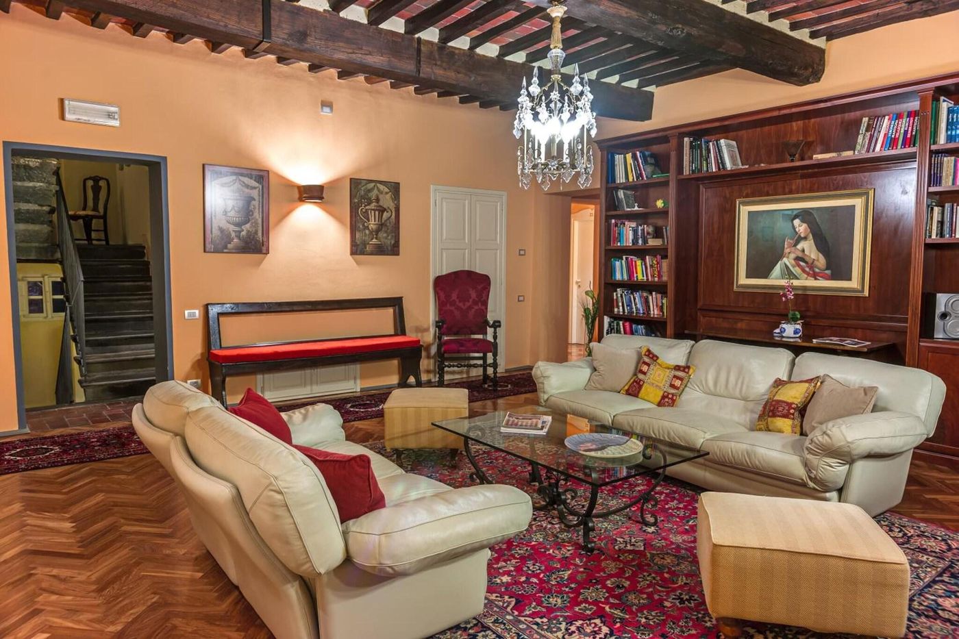 Villa-Volpi-Lobby-35