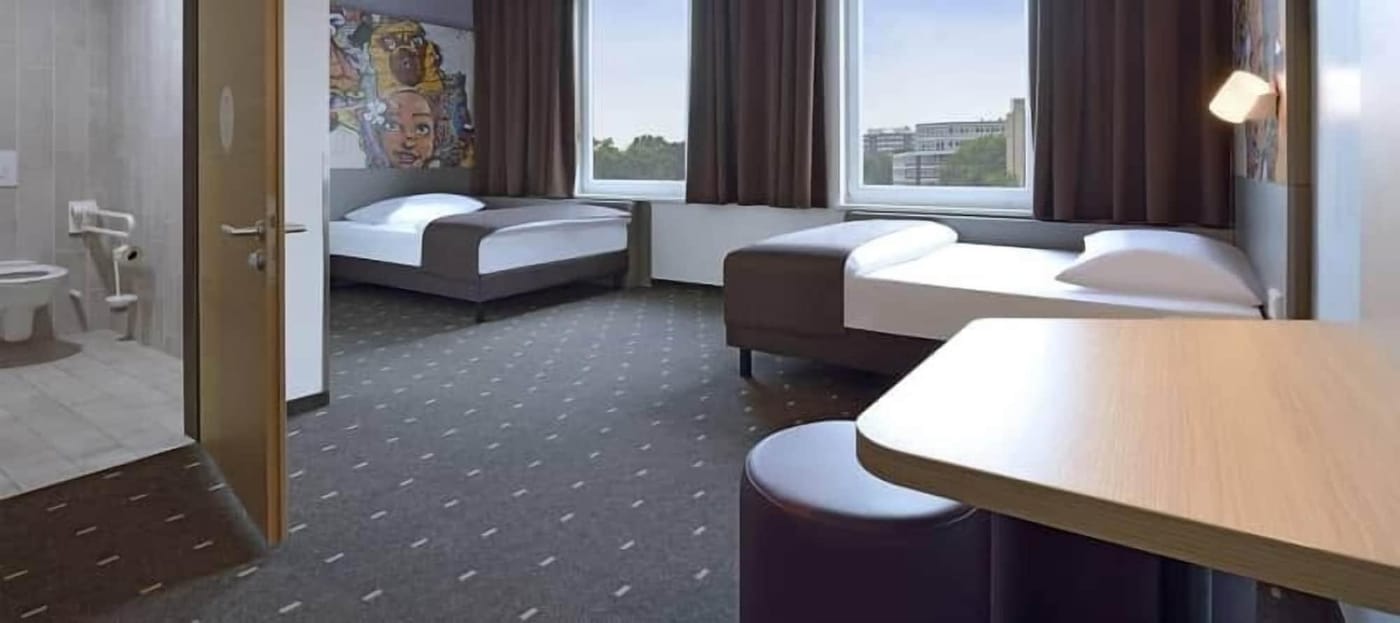 B-B-Hotel-Koln-Ehrenfeld-Room-23