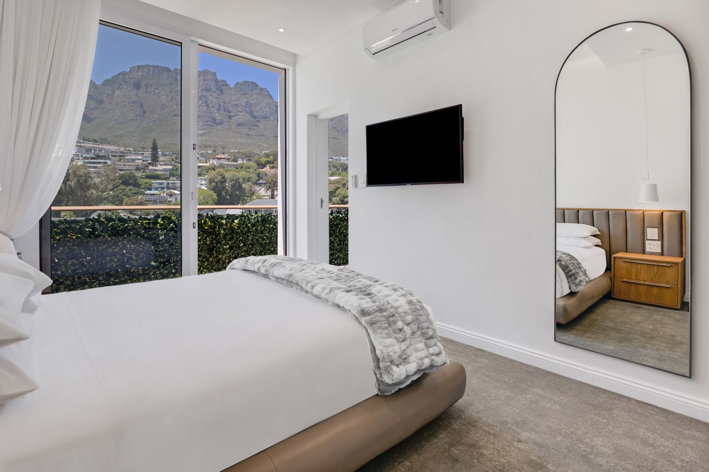 The-Marly-Boutique-Hotel---Spa-Room-13