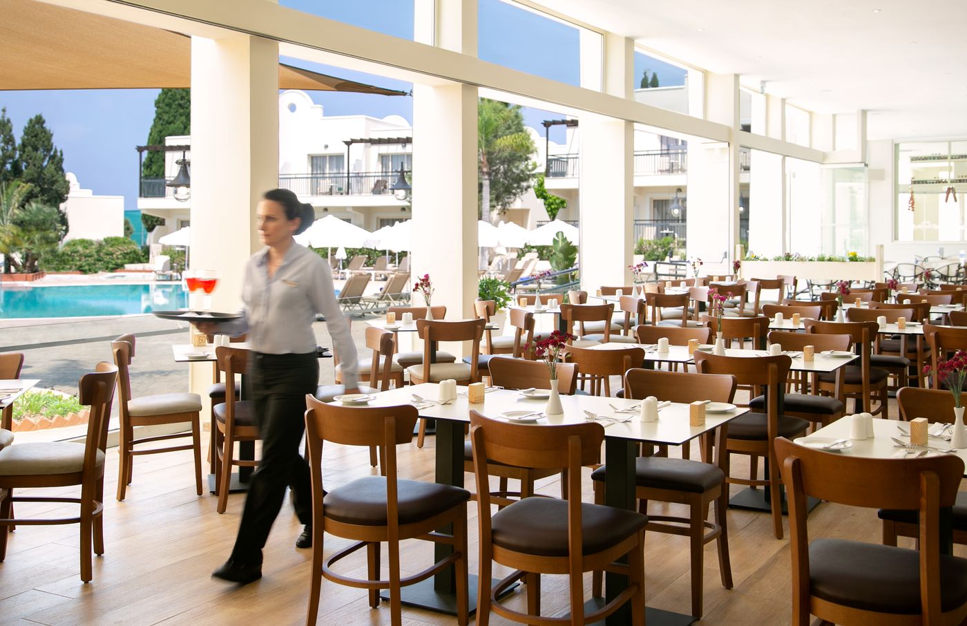 Louis-Paphos-Breeze-Restaurant-39