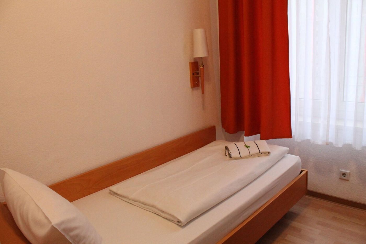 Hotel Weidenhof - Germany - DUESSELDORF - Room - 2