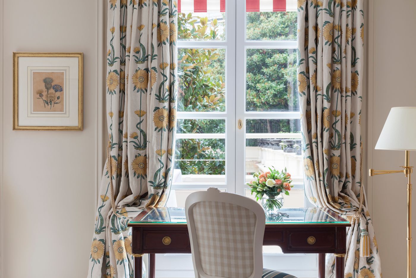 Le-Bristol-Paris-Room-47