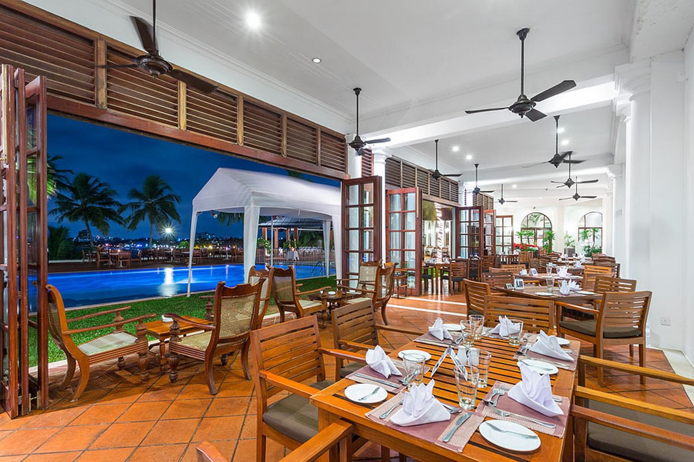 Mount-Lavinia-Hotel-Restaurant-17