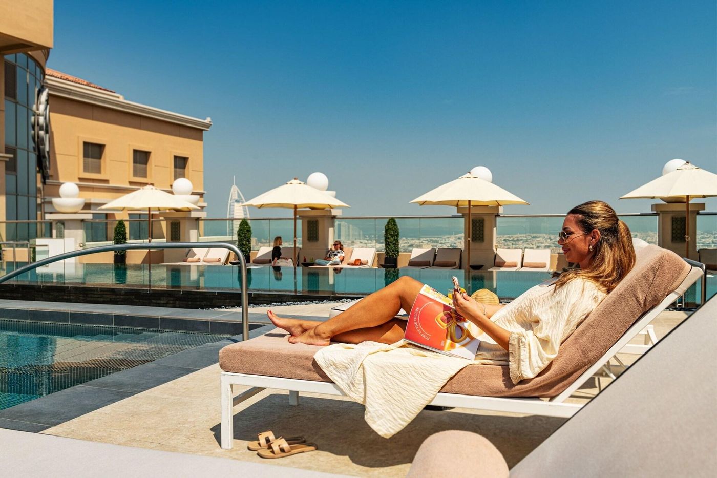 Sheraton-Dubai-Mall-of-the-Emirates-Hotel-Pool-90