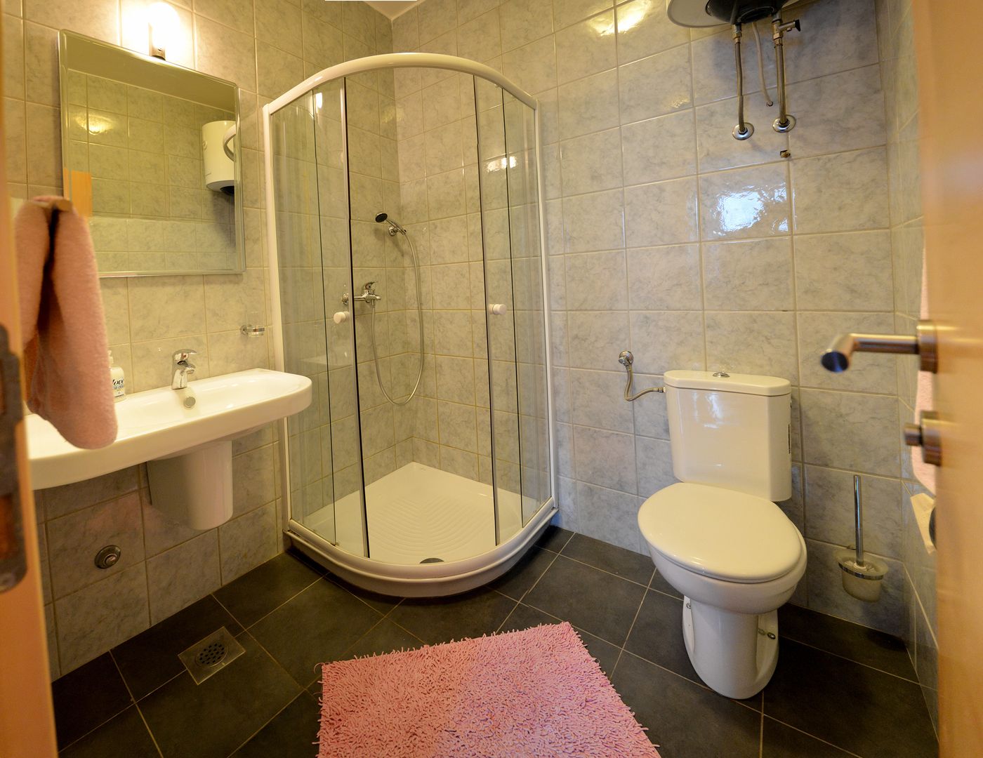 Villa-Avantgarde-BandB-Room-56