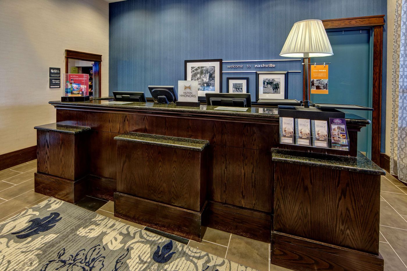Hampton Inn & Suites Nashville-Downtown-United States-NASHVILLE-Lobby-8