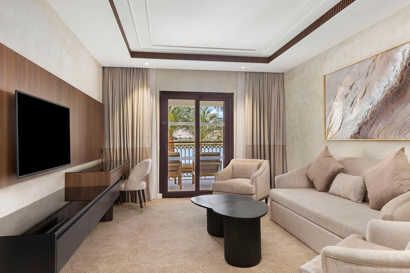 Hilton-Luxor-Resort---Spa-Room-12