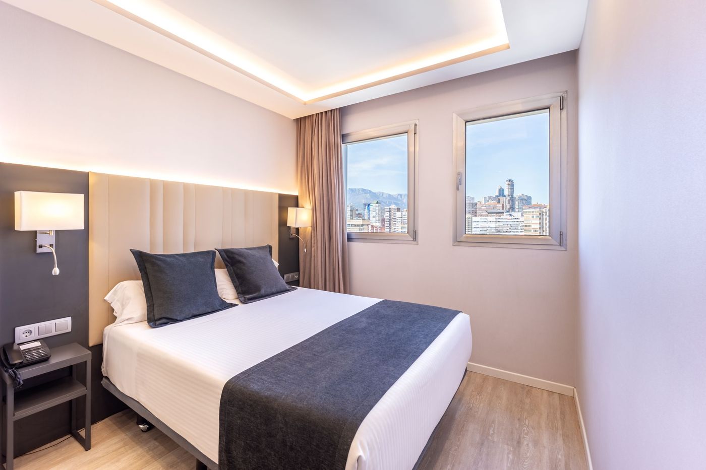 HOTEL-CIMBEL-Room-10