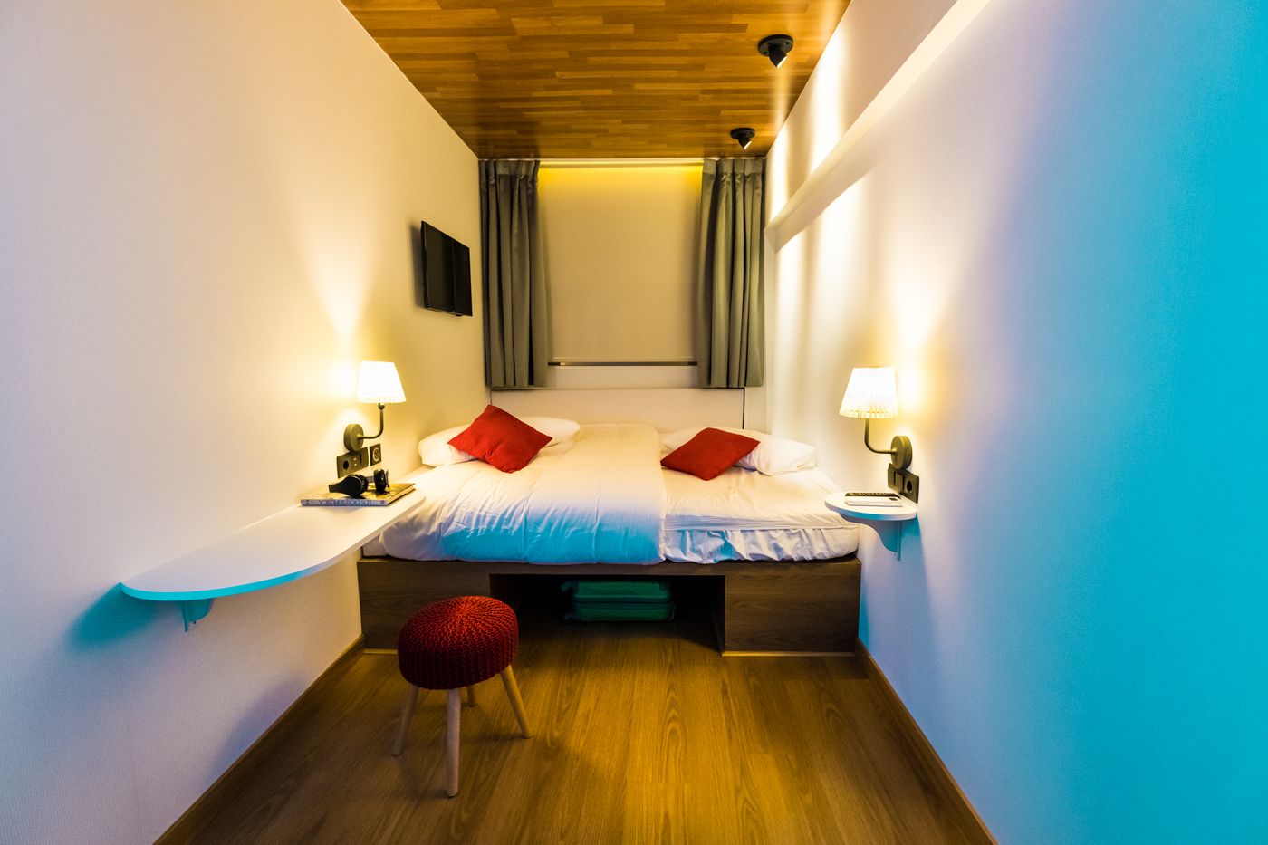 Far-Home-Bernabeu-Room-35