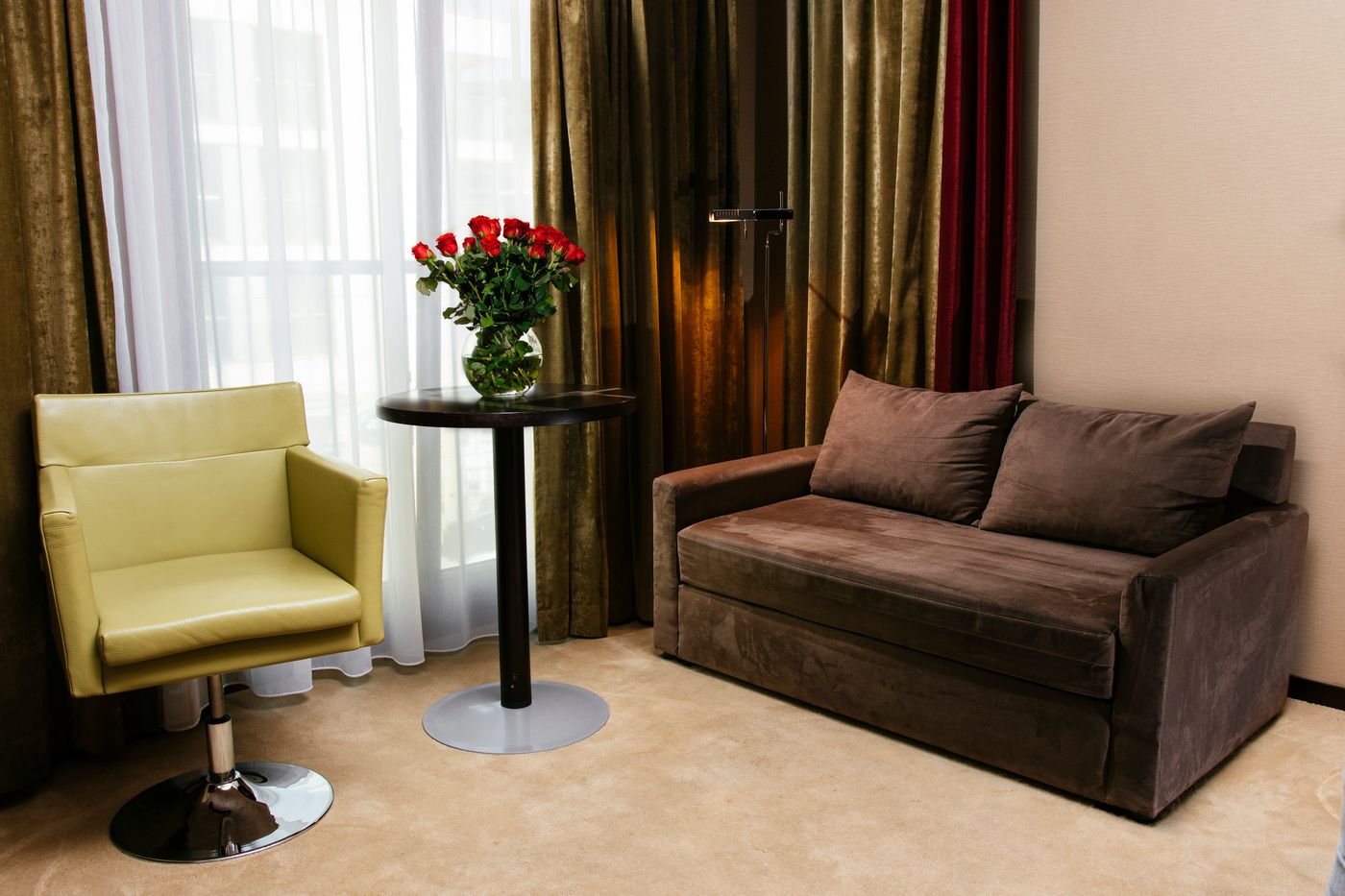 Hotel-Niebieski-Art-Hotel---Spa-Room-30