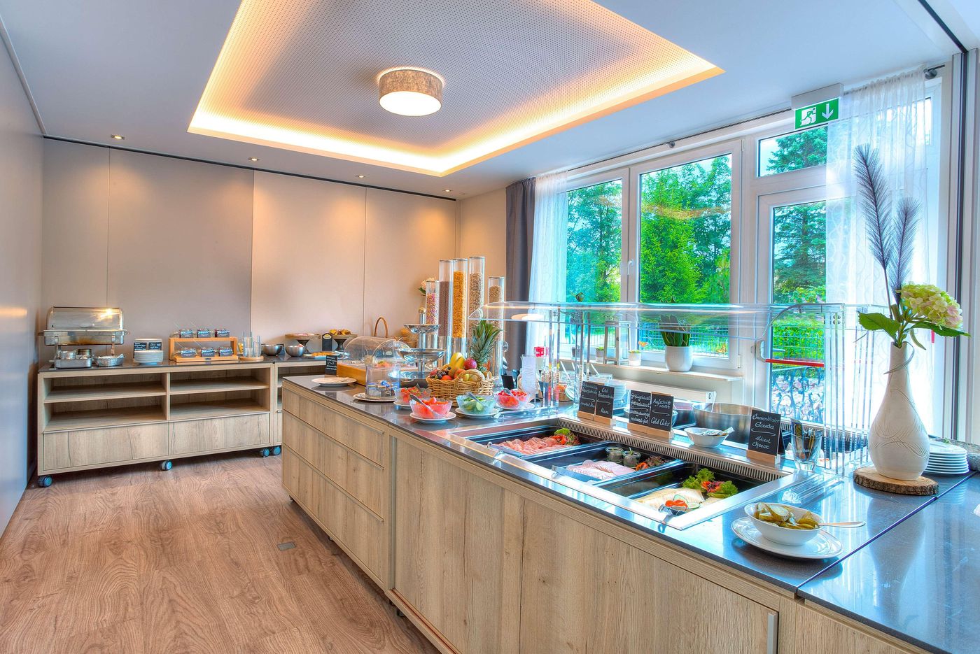 Best Western Hotel Brunnenhof - Germany - Weibersbrunn - Restaurant - 4