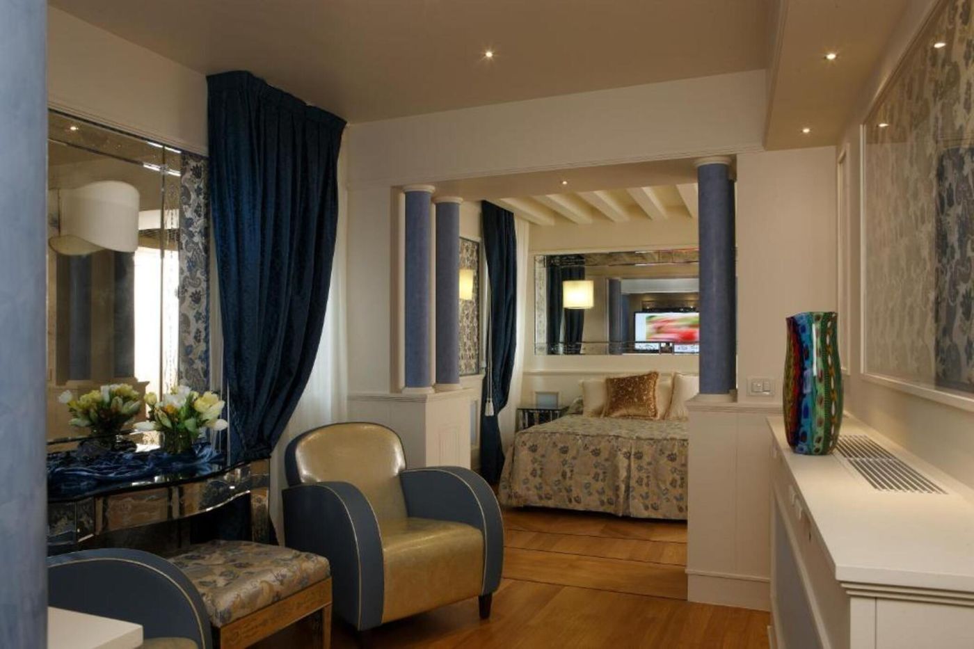 Canaletto-Suites-Room-3