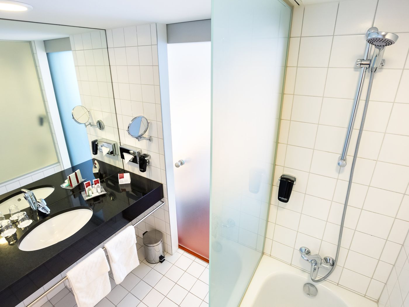 Austria Trend Hotel Europa - Austria - VIENNA - Room - 10