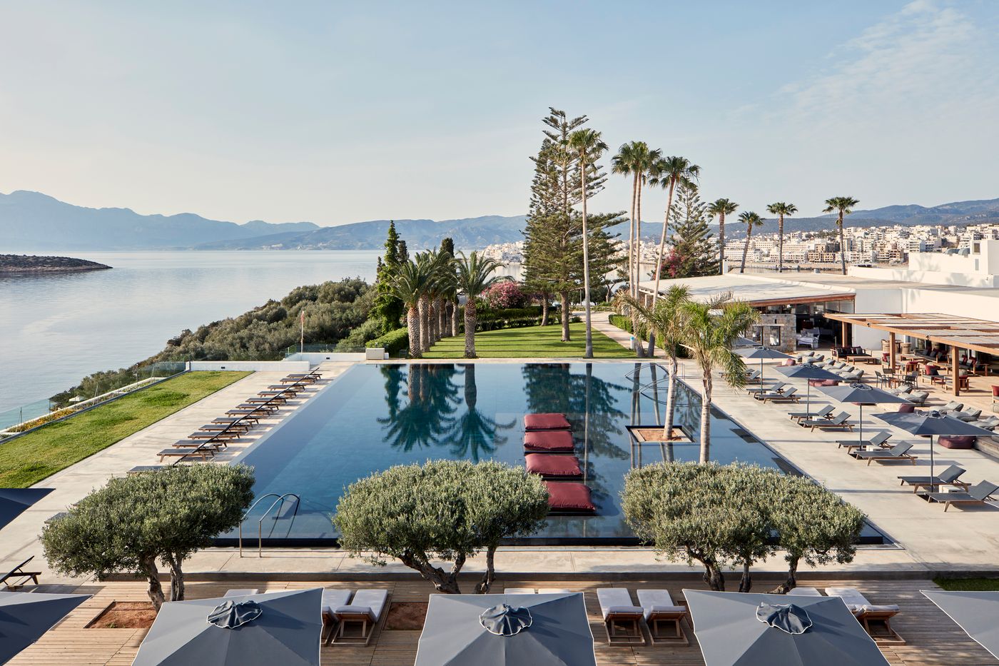 Sensimar-Minos-Palace-Pool-1