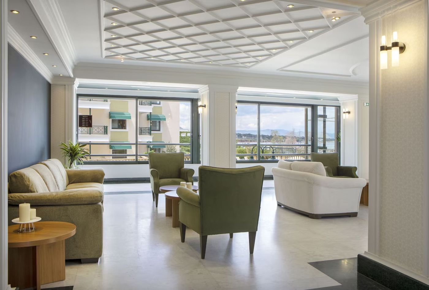 Ramada-Attica-Riviera-Lobby-3