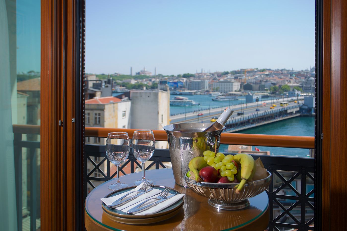Momento-Hotel-Golden-Horn-Room-25