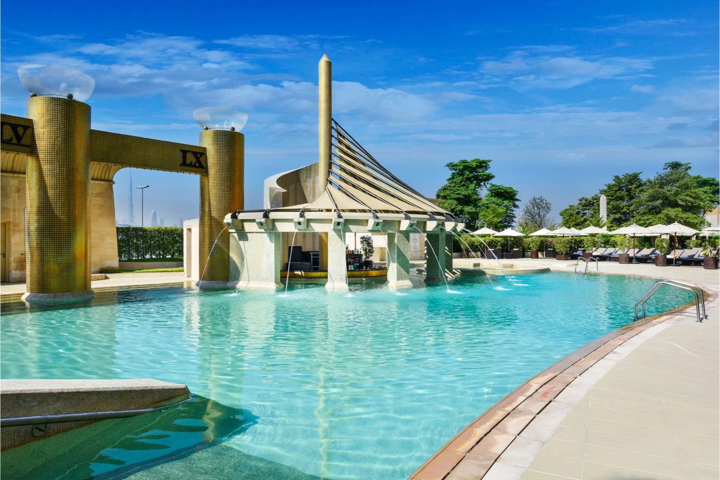 Raffles-Dubai-Hotel-Pool-5