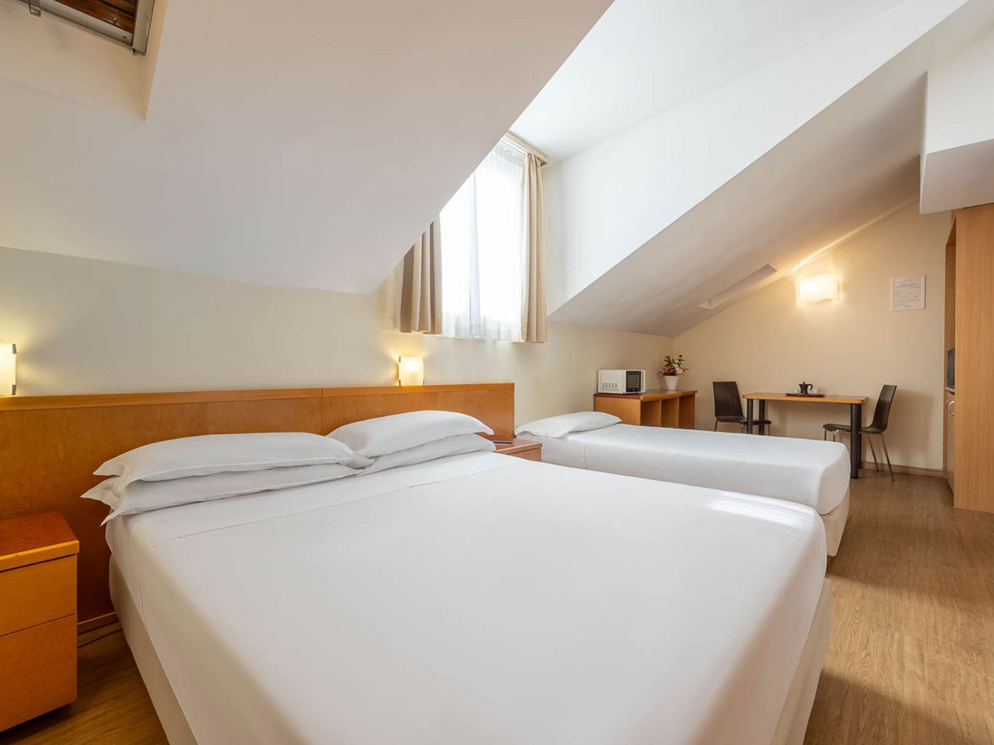 iH-ApartHotel-Milano-Argonne-Park-Room-18