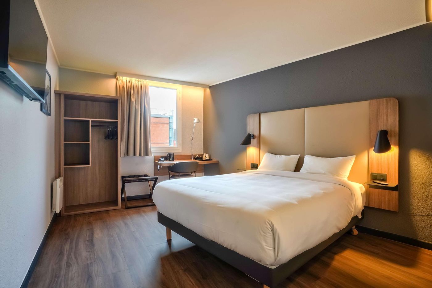 Campanile-Paris-Ouest---Pont-de-Suresnes-Room-9