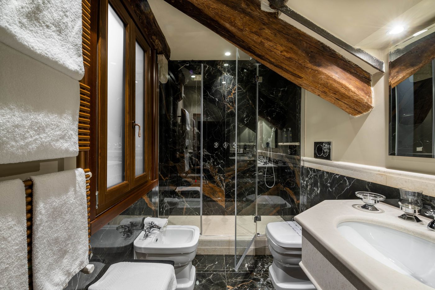 Palazzo-Priuli-Hotel-Room-48