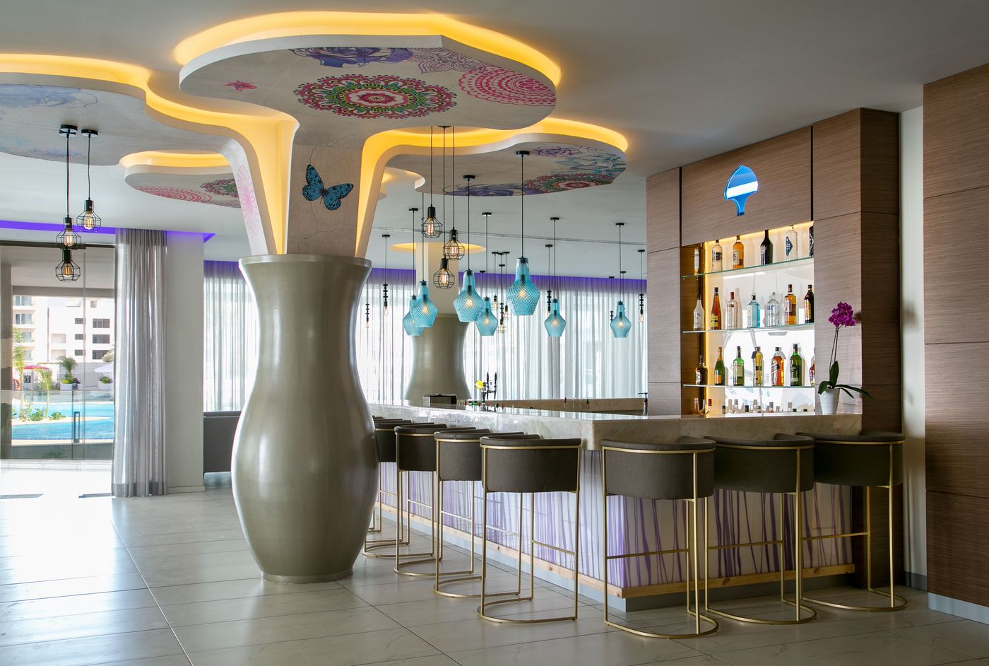 Vangelis-Hotel---Suites-Lobby-41