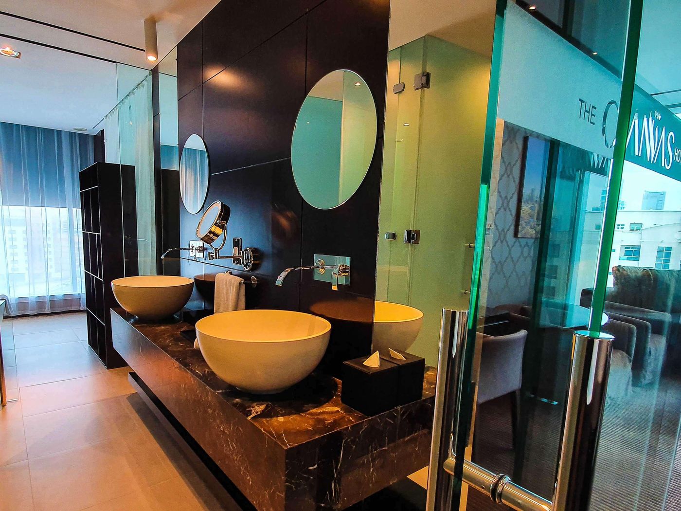 The-Canvas-Dubai--McGallery-by-Sofitel--Melia-Dubai--Room-28