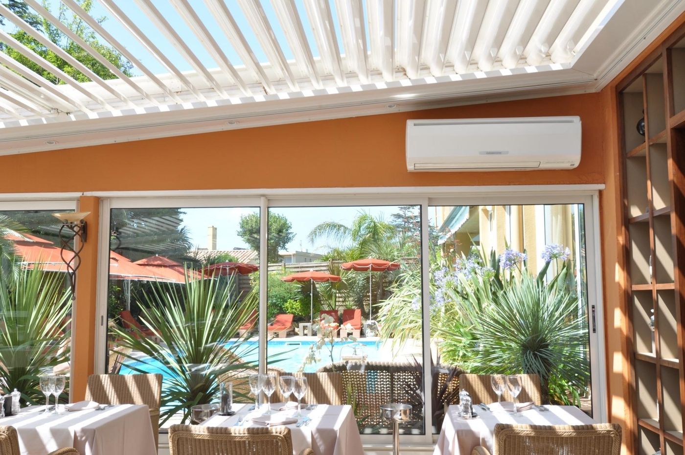 Best-Western-Premier-Montfleuri-Restaurant-65