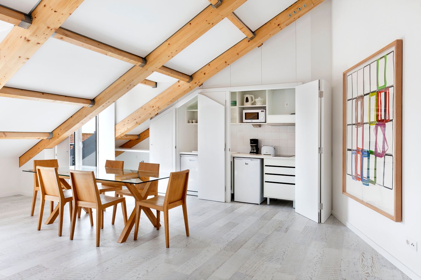 Hello-Lisbon-Castelo-Apartments-Room-6