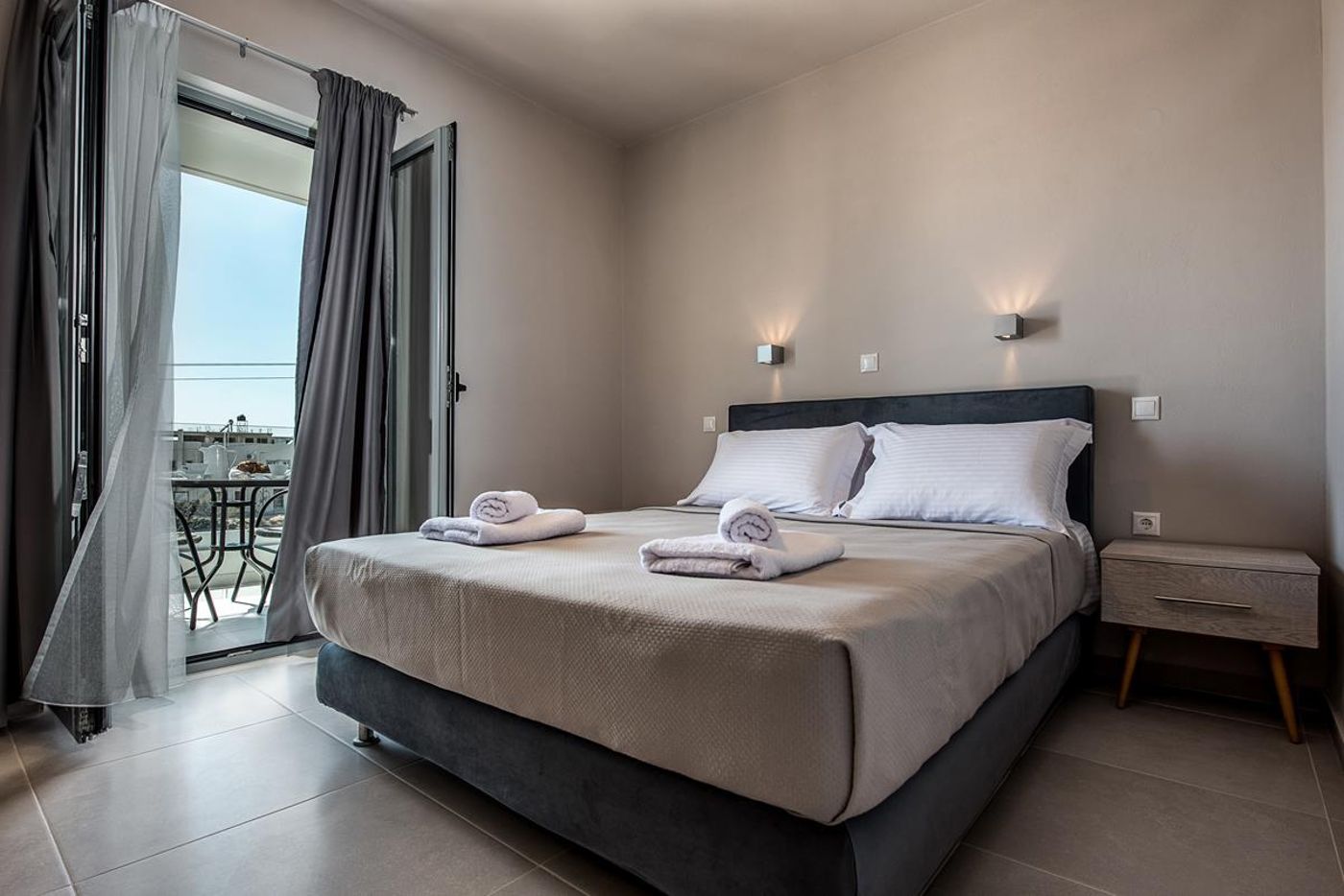 Asteri Suites