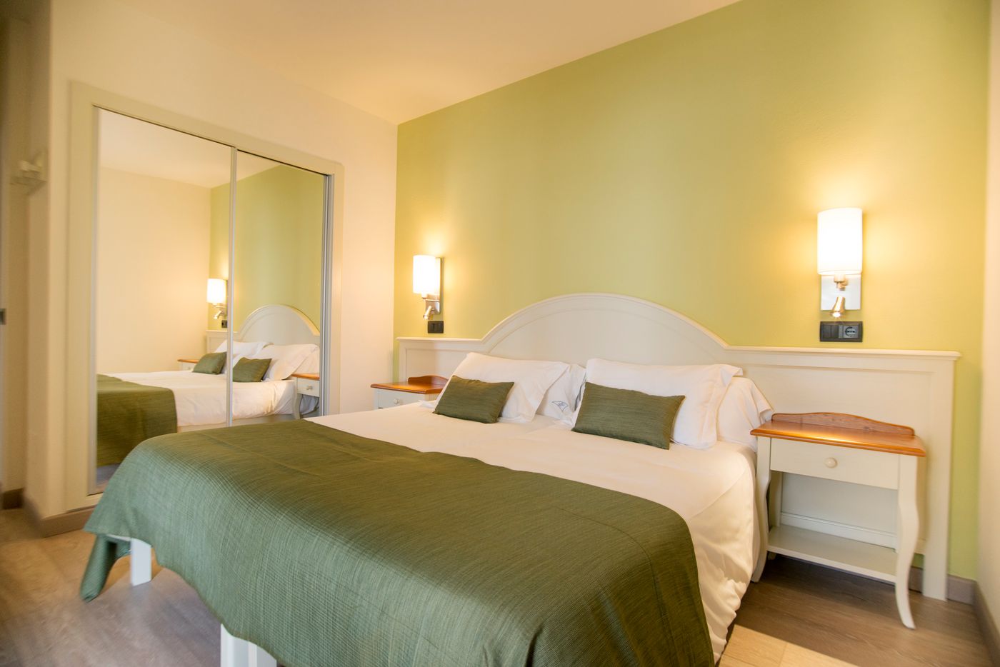 Marins Playa Aparthotel