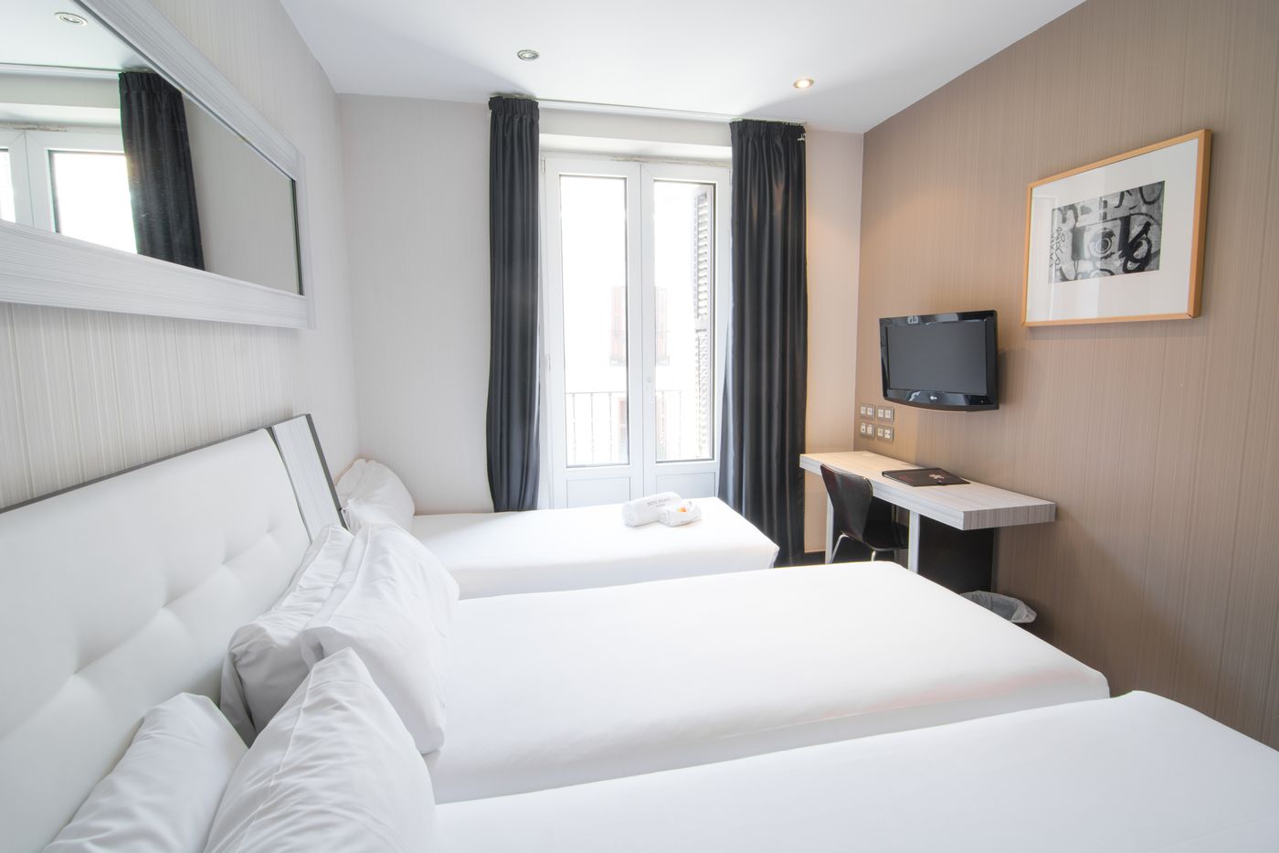 Petit-Palace-Arenal-Room-8