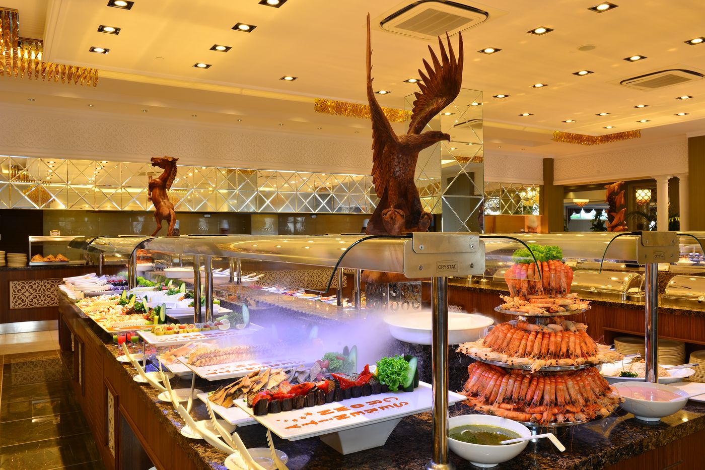 Side-Crown-Serenity-Restaurant-28