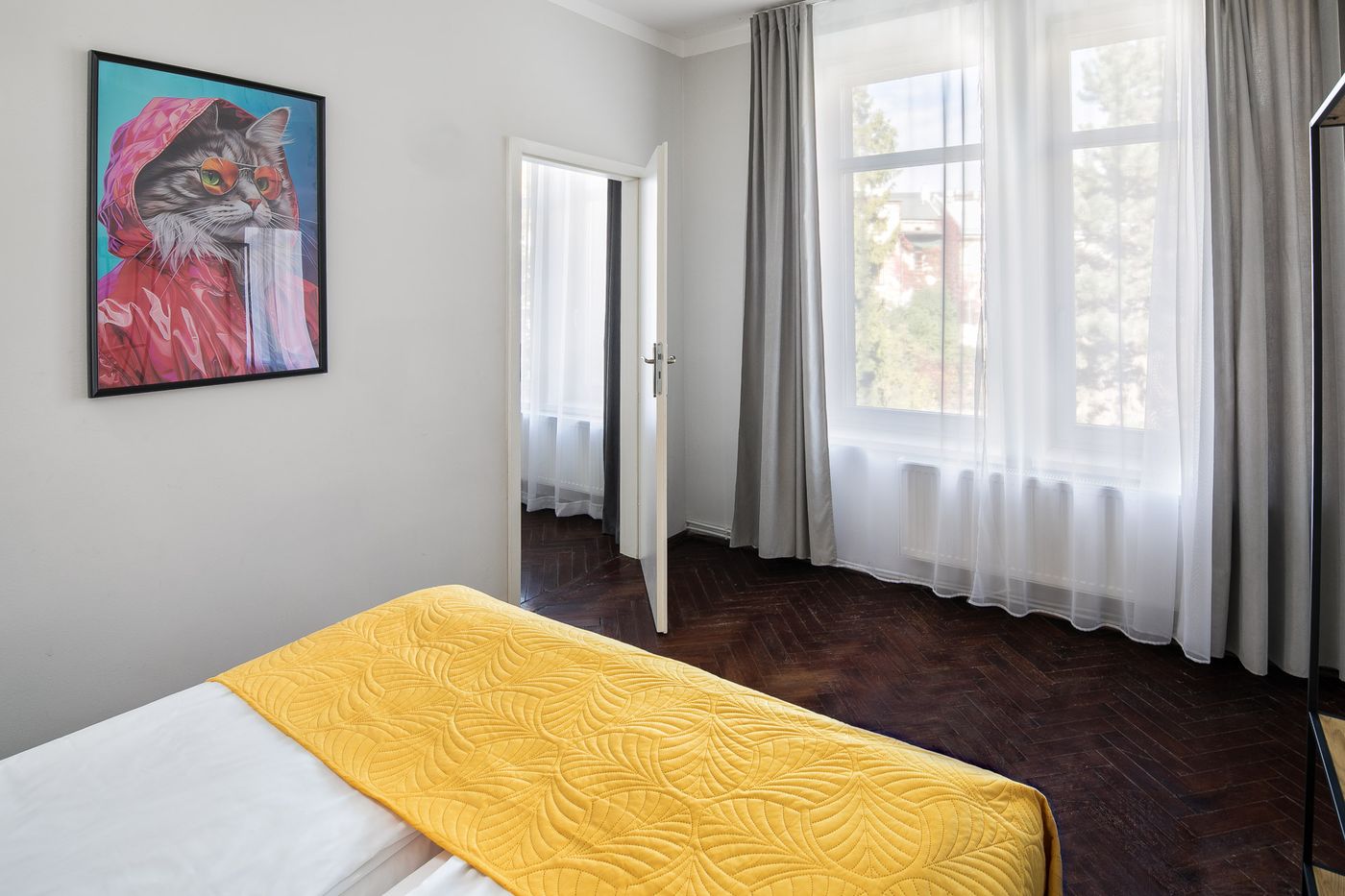 Green-Avenue-Apartments-Room-58