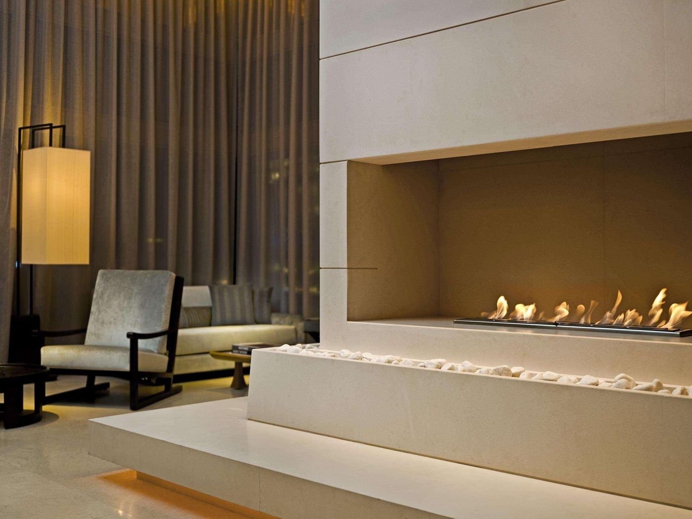 The-Upper-House-Hong-Kong-Lobby-14